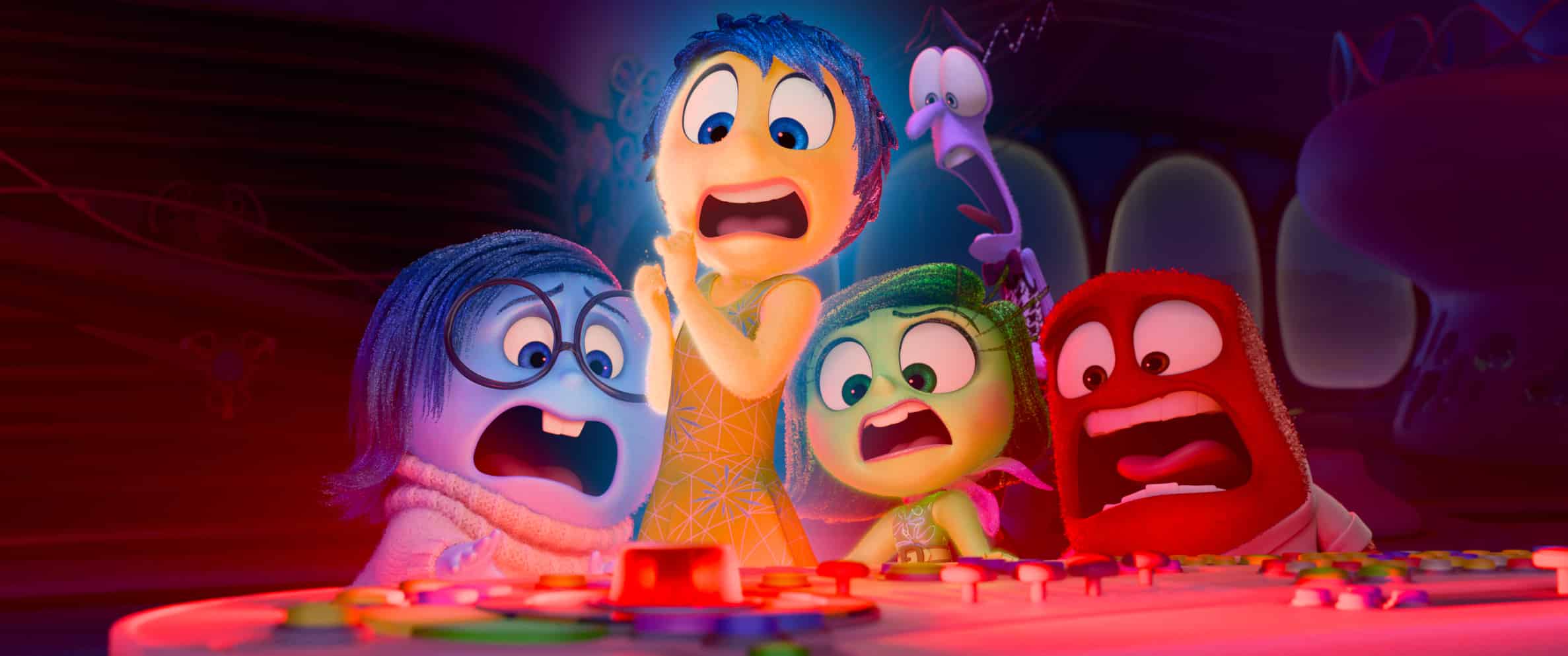 Inside Out 2 e la rappresentazione intelligente, dell'adolescenza nella mente di Riley| Recensione